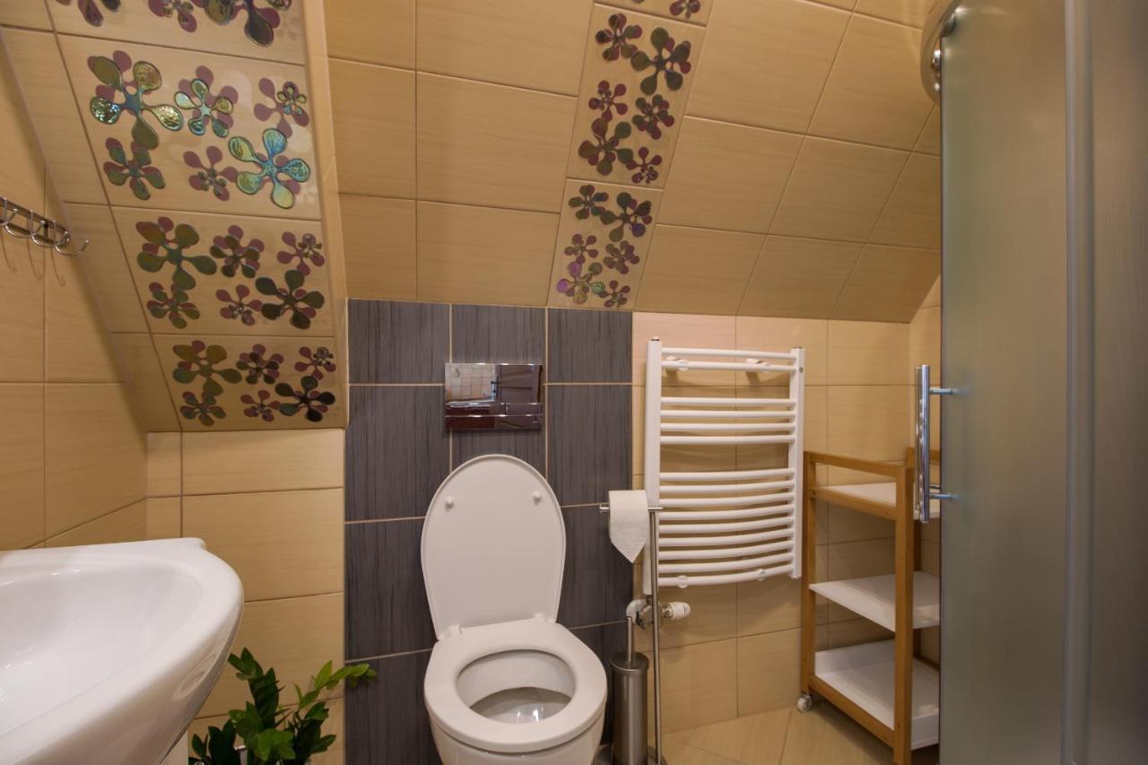 Szmaragd - Sniadania - Znizki Na Termy - Sauna - Bilard - Stoki Narciarskie * Tatranská Bukovina